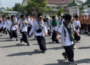 Ribuan Pelajar di Jombang Gelar Kirab Kue Apem Untuk Menyambut Bulan Suci Ramadhan