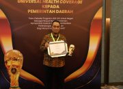 Pj Bupati Jombang dan 493 Kepala Daerah Terima Penghargaan UHC Awards dari Wapres KH Ma’ruf Amin