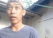 Nyalinya Menciut Setelah Diperiksa Polisi, Pria Di Jombang Yang Pukul Kurir Pengirim Paket COD Akhirnya Minta Maaf