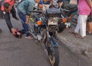 Sedang Asyik Mengendarai Motor di Jombang, Dua Pemuda Tewas Tabrak Truk Parkir