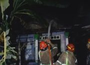 Sebuah Rumah Warga Di Jombang Terbakar, Dua Motor dan Seluruh Perabotannya Ludes