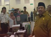 Kondisi Jalan Sering Dikeluhkan Warga, Bupati Jombang Sidak Kantor Dinas PUPR