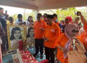 Ziarahi Makam Marsinah, Buruh Desak Pemerintah Usut Otak P3mbun*h Marsinah