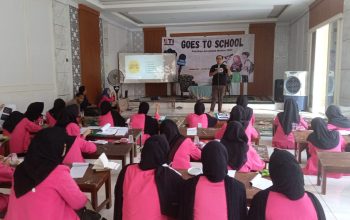 Masuk ke Pesantren, IJTI Bekali Santriwati  Ketrampilan Jurnalistik di Ponpes Al Lathifiyah Tambakberas Jombang